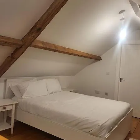 The Barn Loft Apartment *